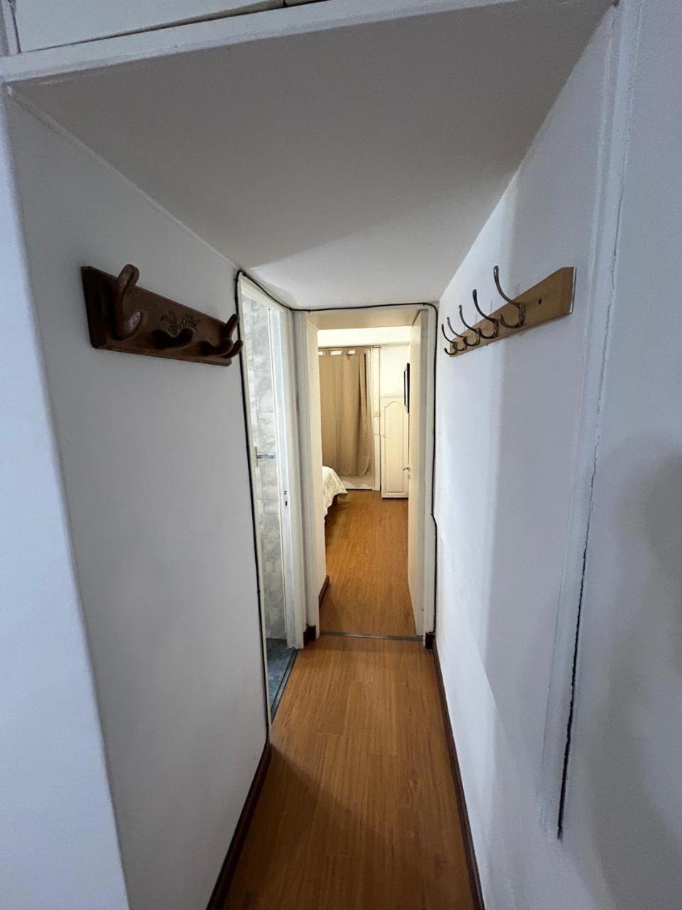 Depto 4 Personas 4 Cuadras Del Casino Apartamento