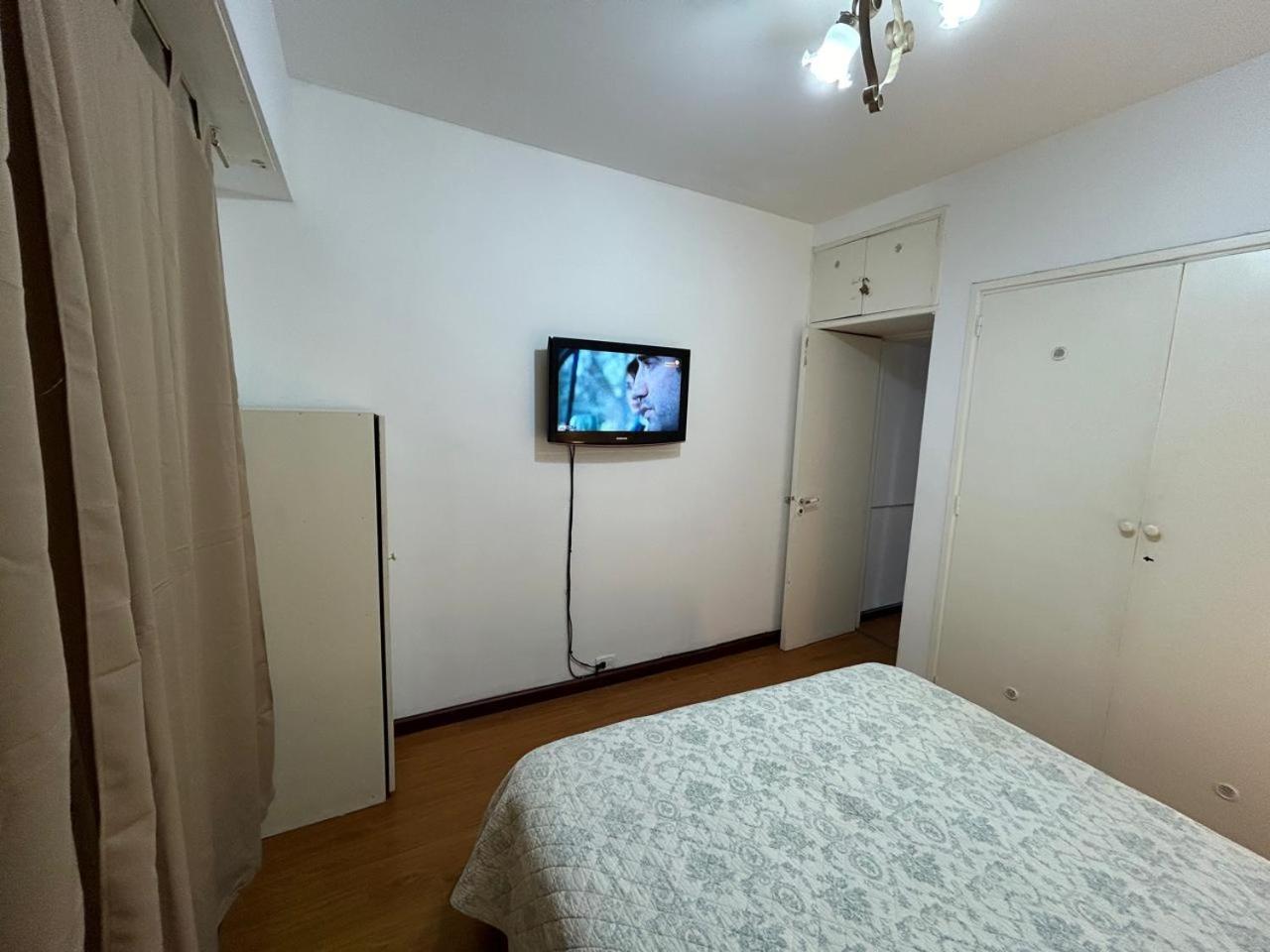 Depto 4 Personas 4 Cuadras Del Casino Apartamento
